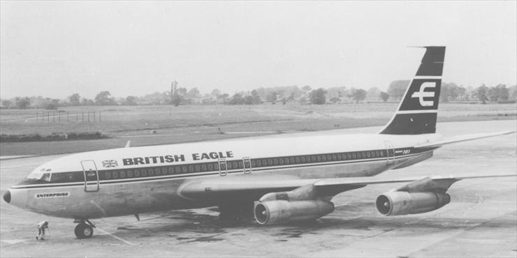 Boeing RC-135 Rivet Joint - Boeing_707-138B_G-AVZZ_British_Eagle_RWY_1968.jpg