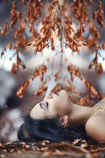 Autumn Woman - original9.jpg